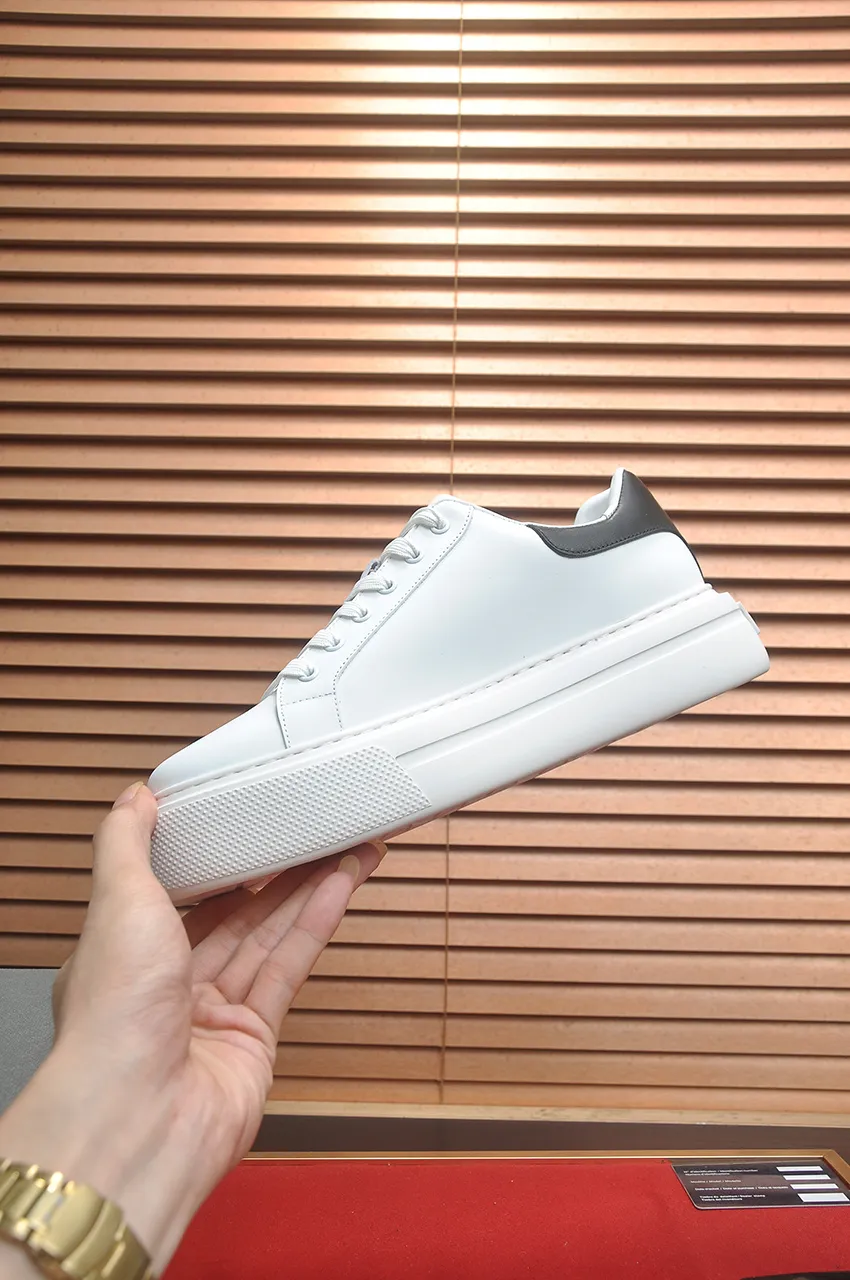 Men's shoes 💰580💶【PRADA】Top original, new season, high quality original goods, top imported calfskin with original imported glue, imported cowhide inside with original cowhide feet, original outsole! Quality guaranteed! Code 38-45 (45 customized)